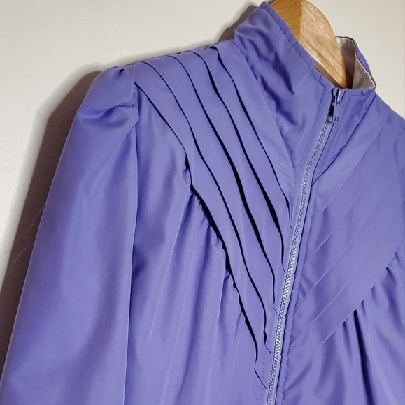 Periwinkle Purple Lightweight Vintage 80s Athletic Jacket with Angular Accents - Picture 14 of 15
